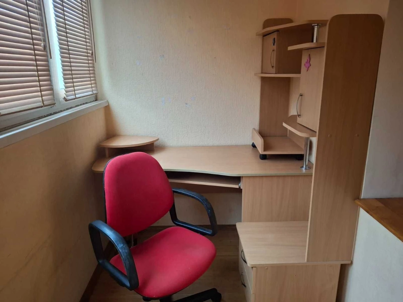 3-room apartment, ul. Ахматовой 19, Pozniaky, Kyiv. 67 sq.m.