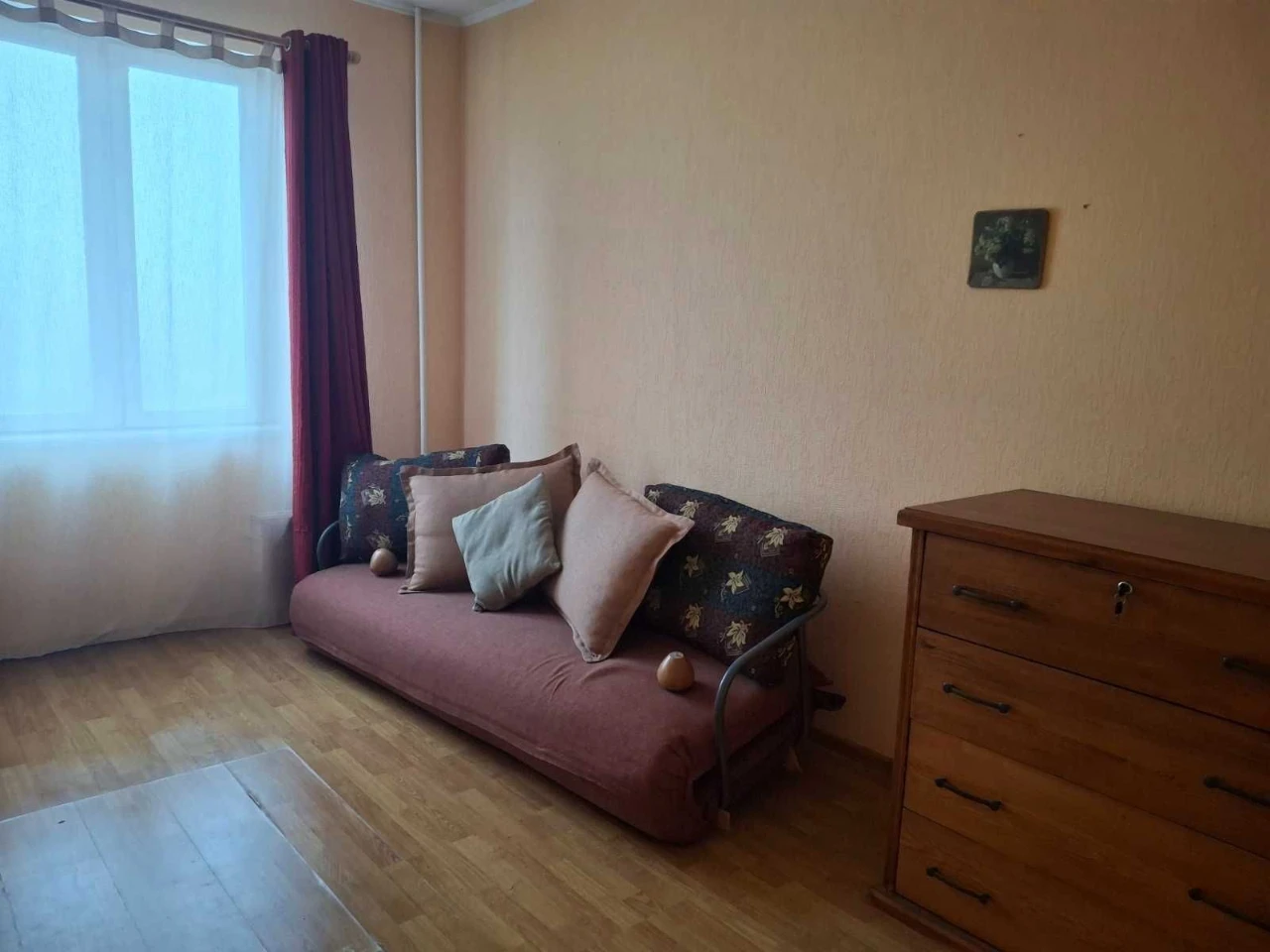 3-room apartment, ul. Ахматовой 19, Pozniaky, Kyiv. 67 sq.m.