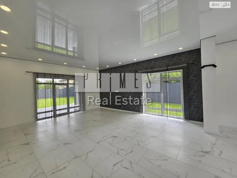 Long-Term Rental House in Osokorky