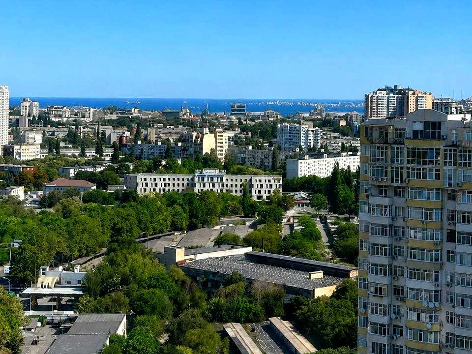 Квартира. Одесса, Краснова ул., (65 жемчужина)