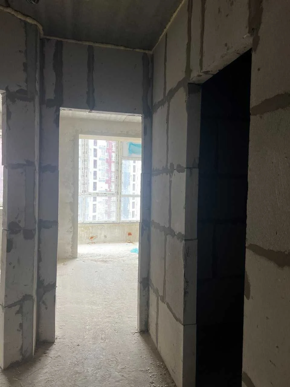 Ready-to-renovation apartment in the city center