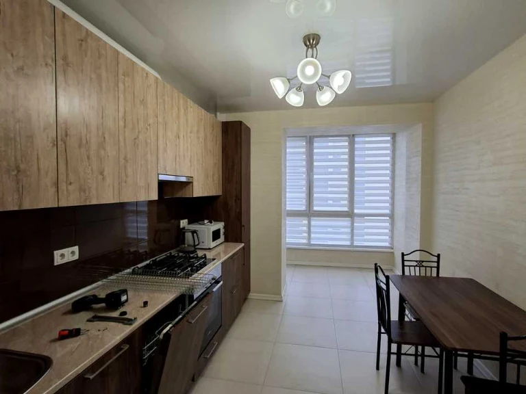 Apartment. Ivano-Frankivsk, Volodymyr Iasyuka Street