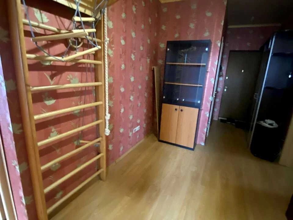Квартира. Київ, вулиця Анни Ахматової