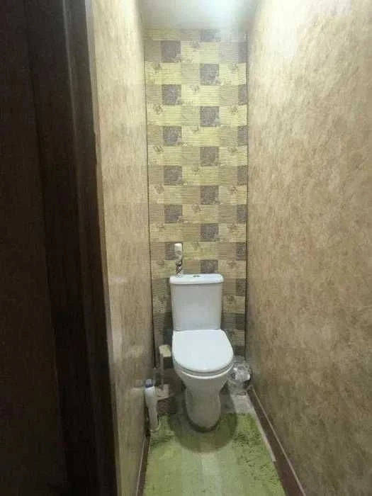 For Sale 2 room apartment 57 sq.m. in the Rogansky residential area, 92 Brigada Street, 3rd floor of a 9-story building.