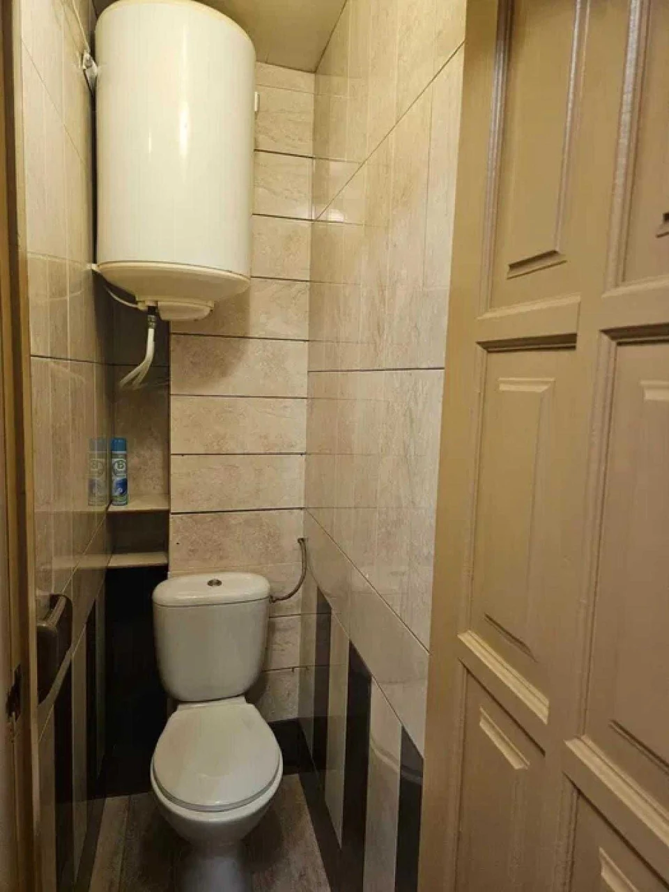 3 bedroom apartment on Queen Avenue, 13 Tram Line, Heavenly City
