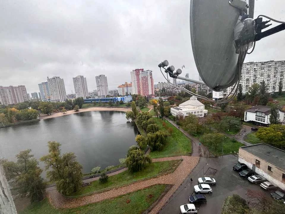 Квартира. Київ, Павла Тичини просп.