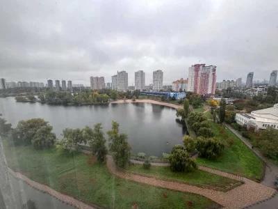 Квартира. Київ, Павла Тичини просп.