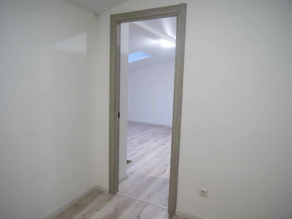 Продається 4-кімнатна квартира 153 кв.м на вул. Куликівській