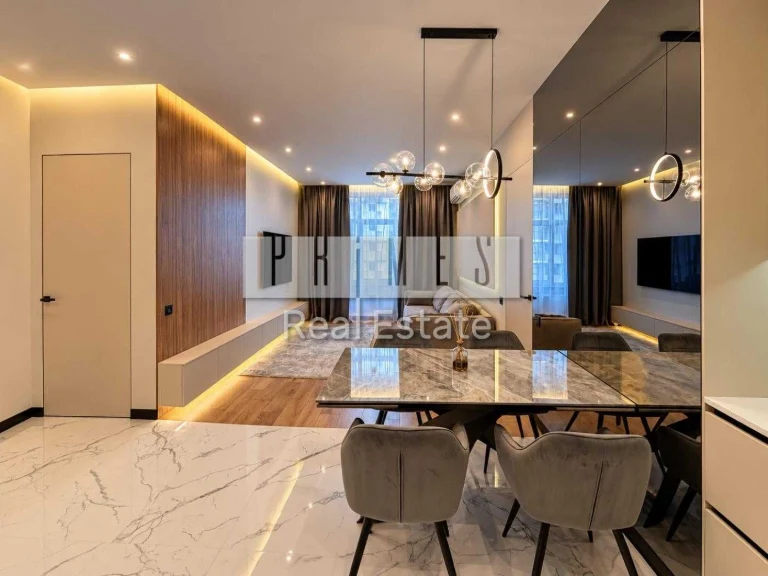 Sale of a 3-bedroom apartment 84 sq m in the "Novopecherski Lipky" residential complex