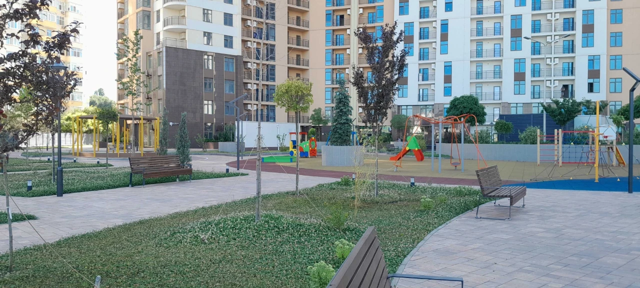 Квартира в новому будинку, 2 кімнати, з ремонтом