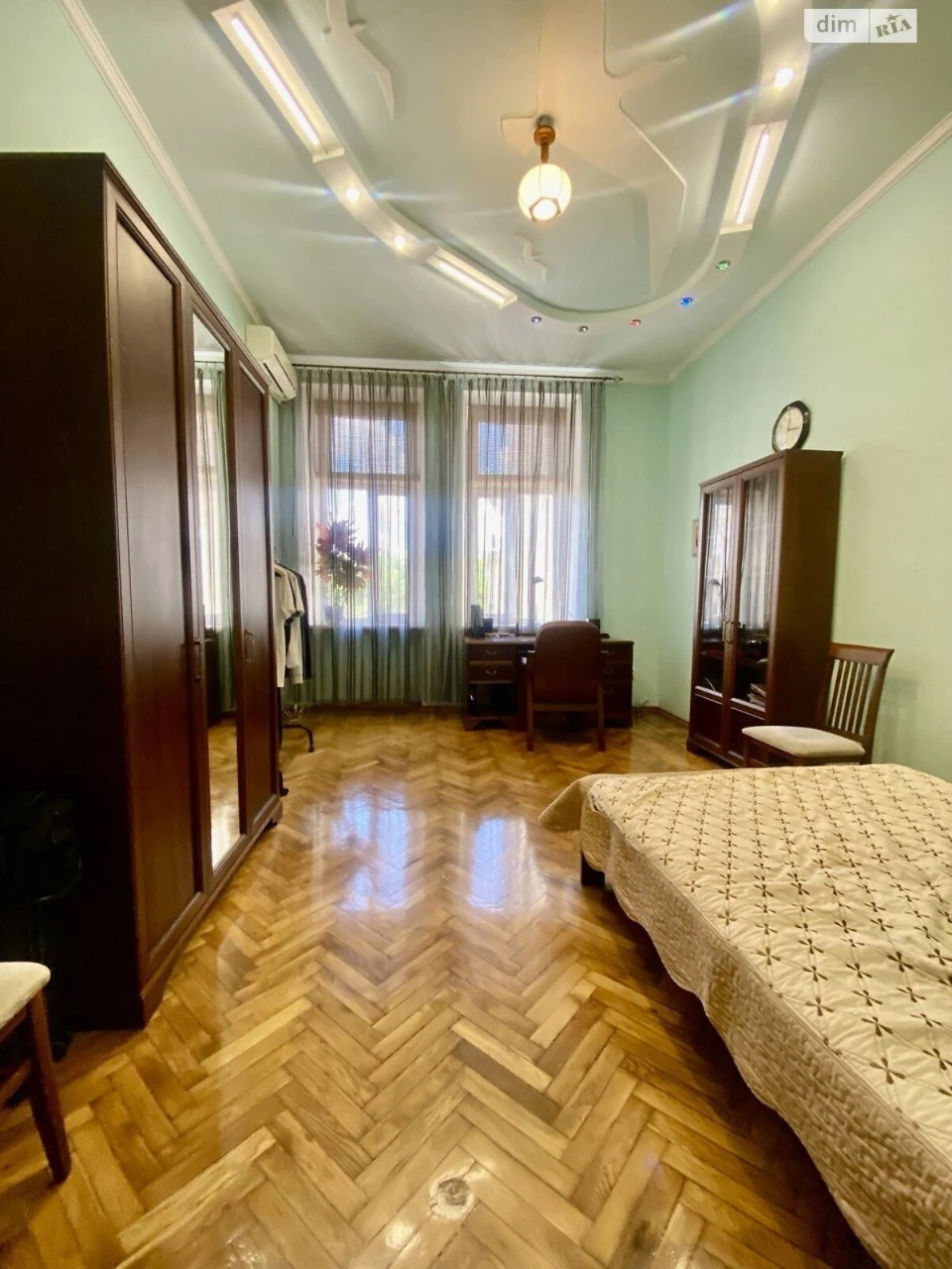 Продажа Квартира Приморский