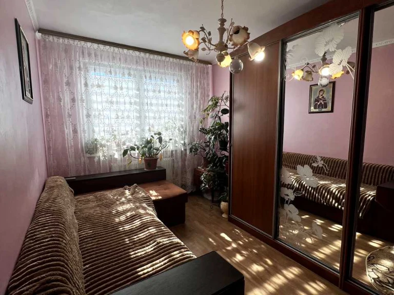 Apartment. Uzhgorod, Tvodara Legotsky st.