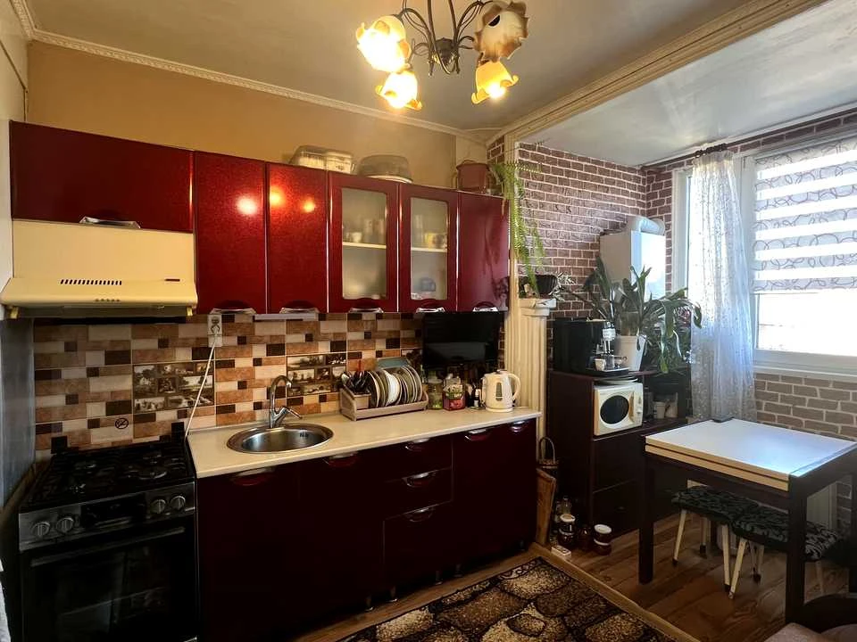 Apartment. Uzhgorod, Tvodara Legotsky st.