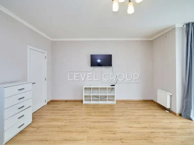 Квартира. Киев, улица Драгомирова