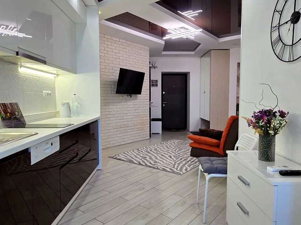 Apartment. Dnipro, Naberezhna Peremohy st.