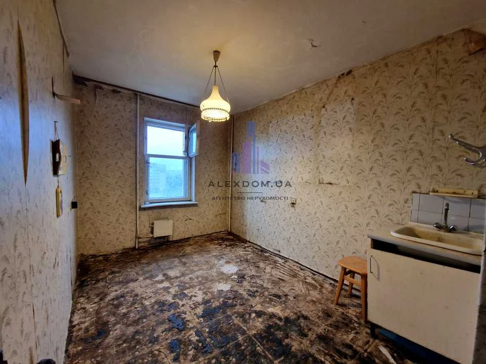 Apartment. Serzh Liphia Street, Kyiv