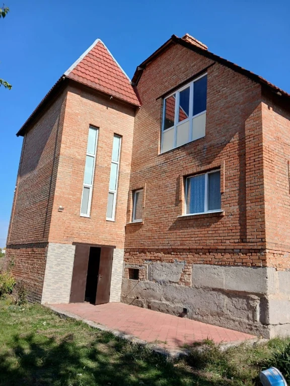 Продам будинок на Лелеківці