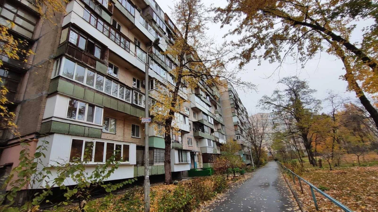 For Long-Term Rent: 1-Bedroom Apartment in Kyiv, Dneprovsky, Andrei Malysh