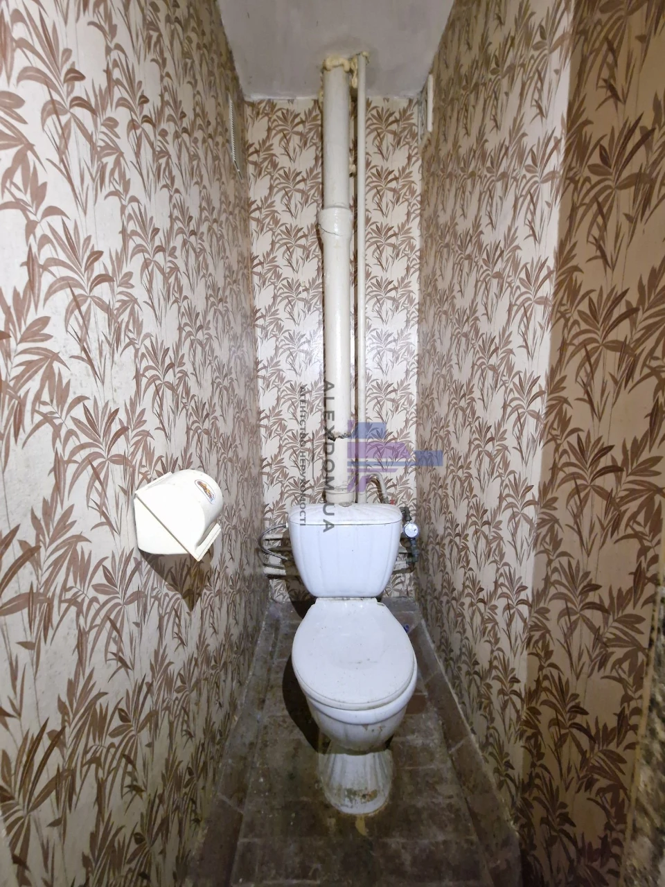 Sale of a one-room apartment on Serzh Liphary Street (Saburova),
