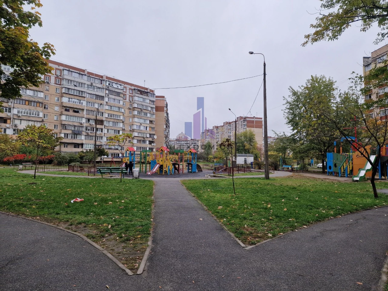 Sale of a one-room apartment on Serzh Liphary Street (Saburova),