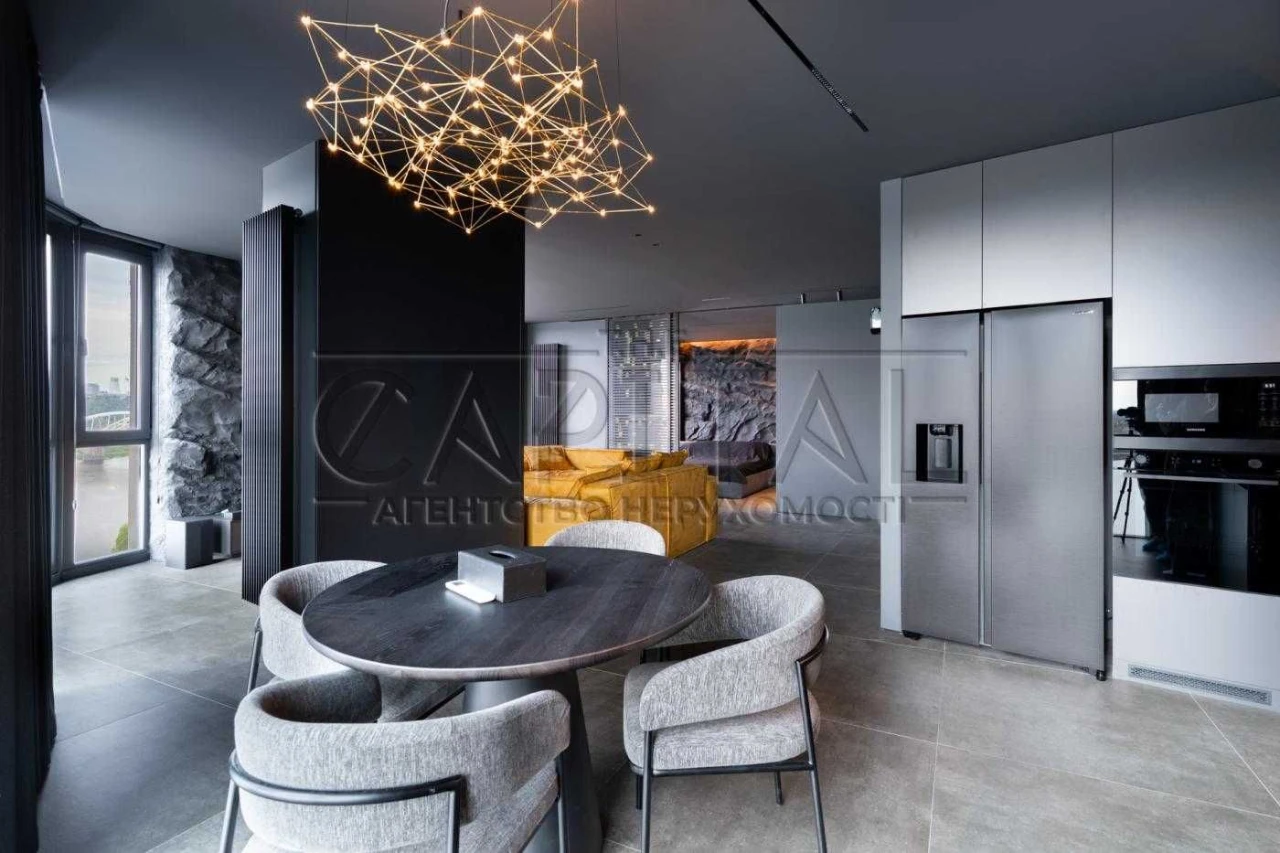 Sale of an exclusive designer apartment with an inverter in the Great ЖК