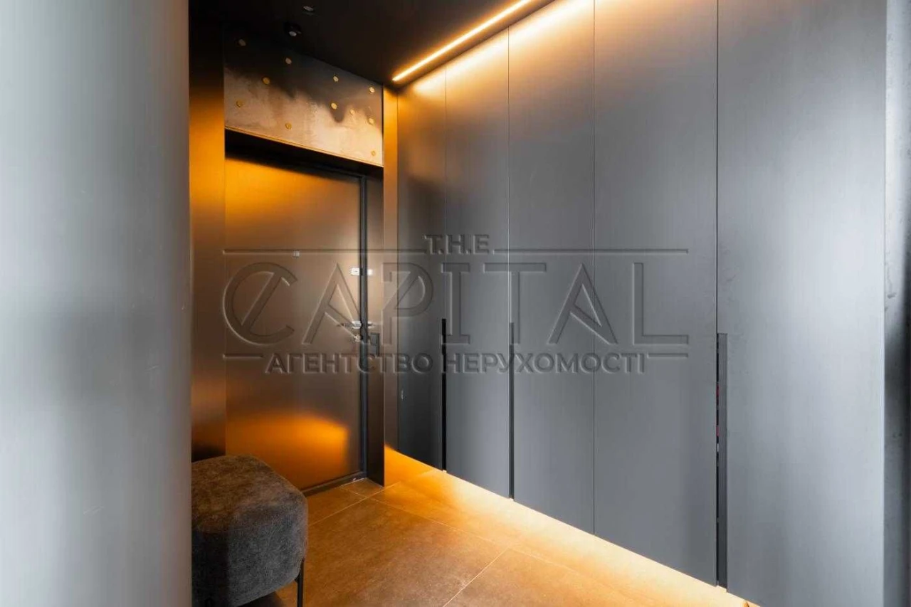 Sale of an exclusive designer apartment with an inverter in the Great ЖК