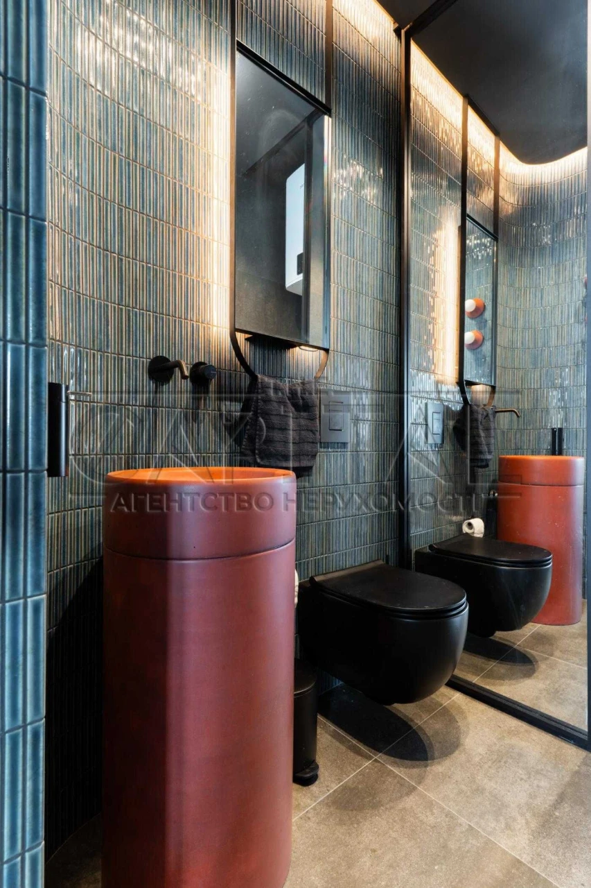 Sale of an exclusive designer apartment with an inverter in the Great ЖК