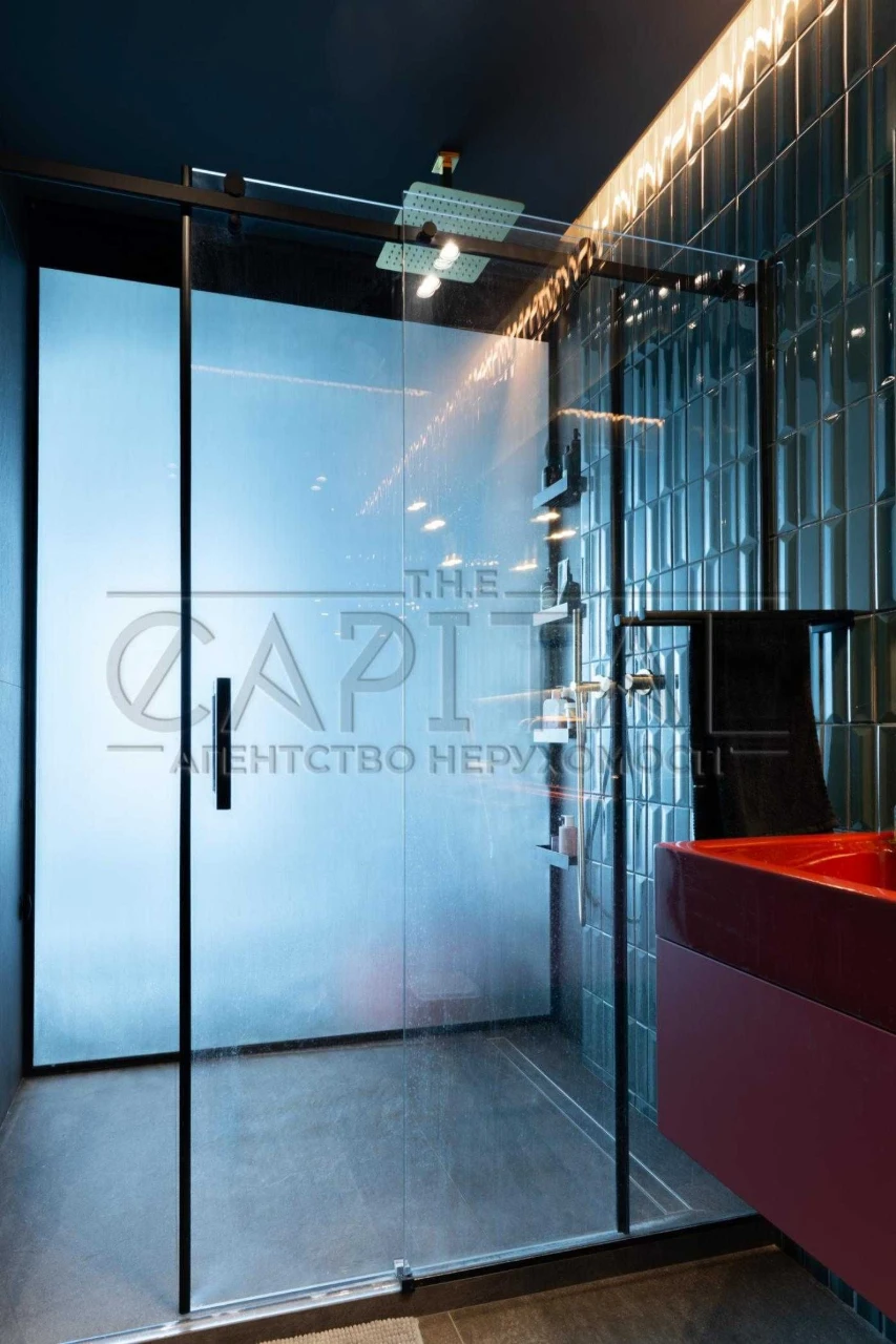 Sale of an exclusive designer apartment with an inverter in the Great ЖК