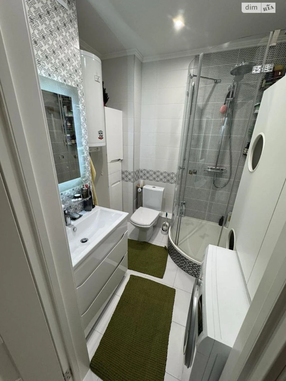Long-Term Rental Apartment, Poznyaki
