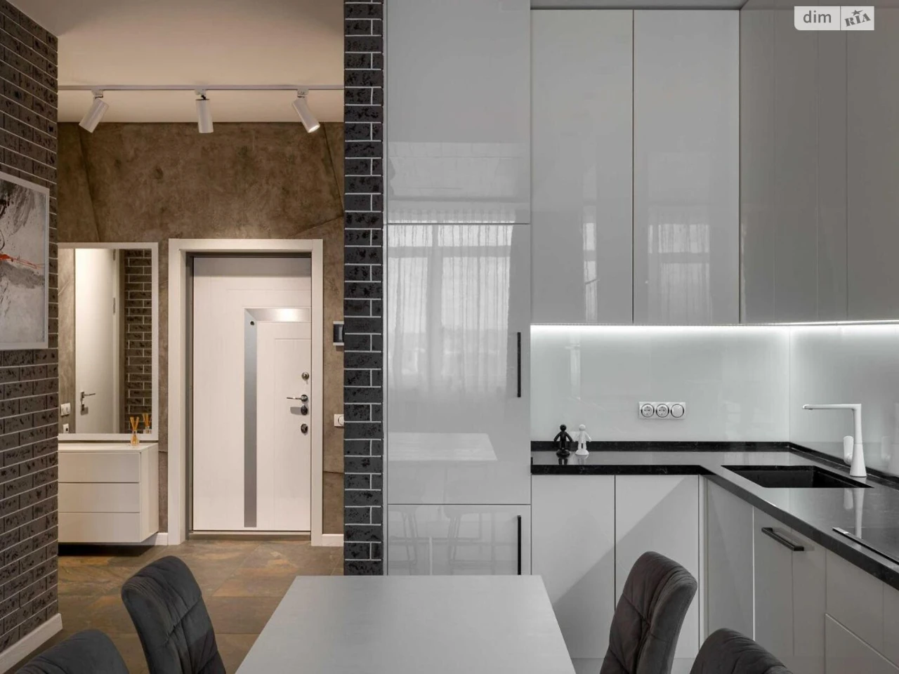 Long-Term Rental Apartment in Pecersc