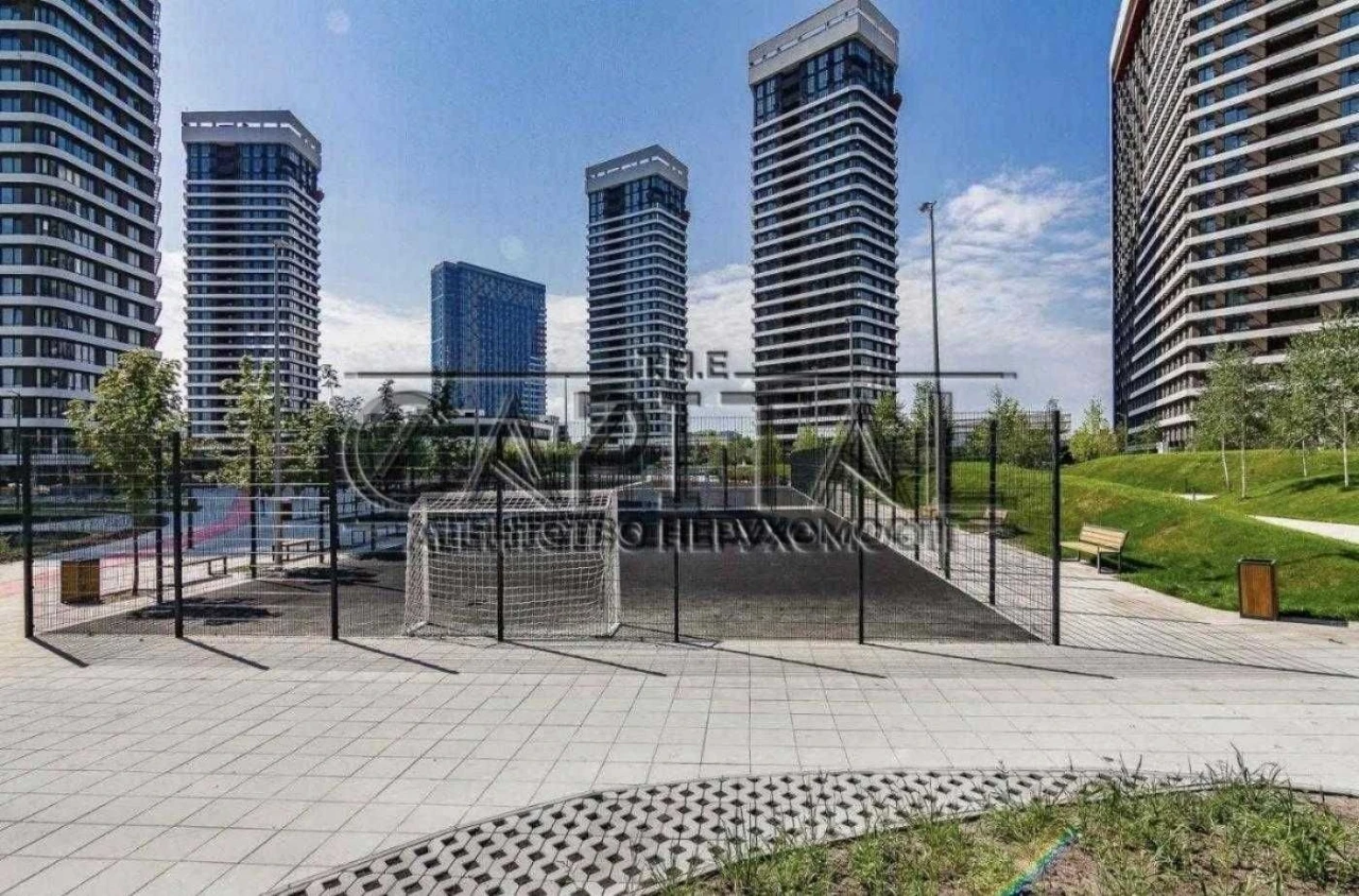 Продаж 4-кімнатна квартира 89 м2 в ЖК "Great, Дарницький район"