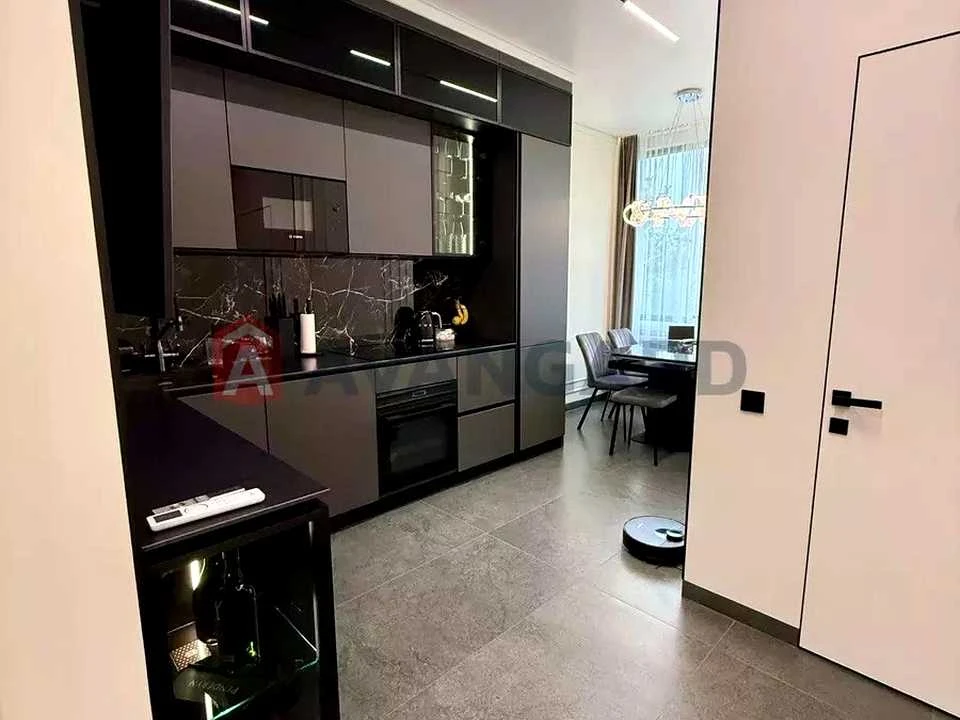 Apartment. Дніpro, Yaruzhna st.