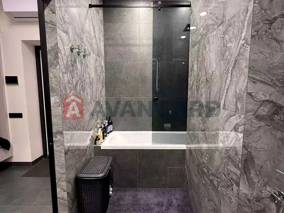 Apartment. Дніpro, Yaruzhna st.