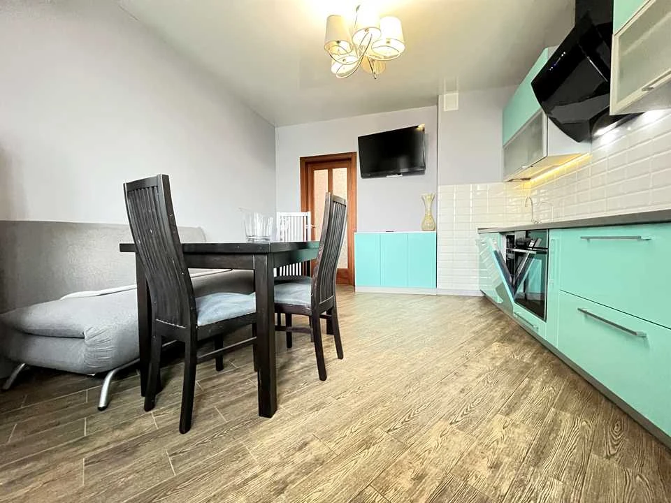Apartment. Ushinsky St., Solomensk, Kyiv