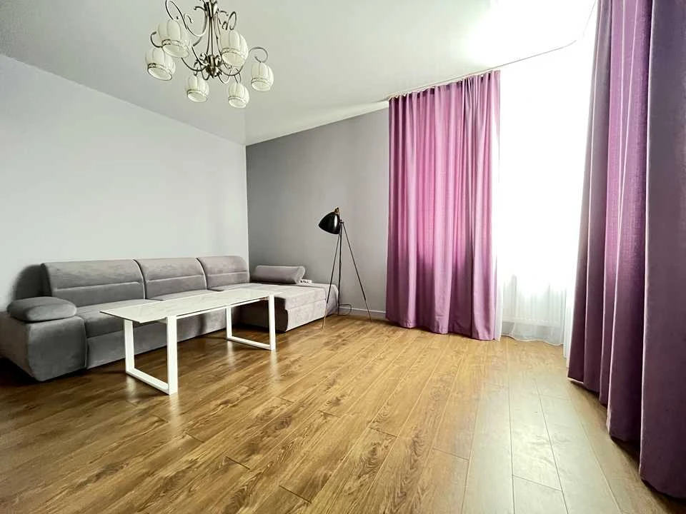 Apartment. Ushinsky St., Solomensk, Kyiv