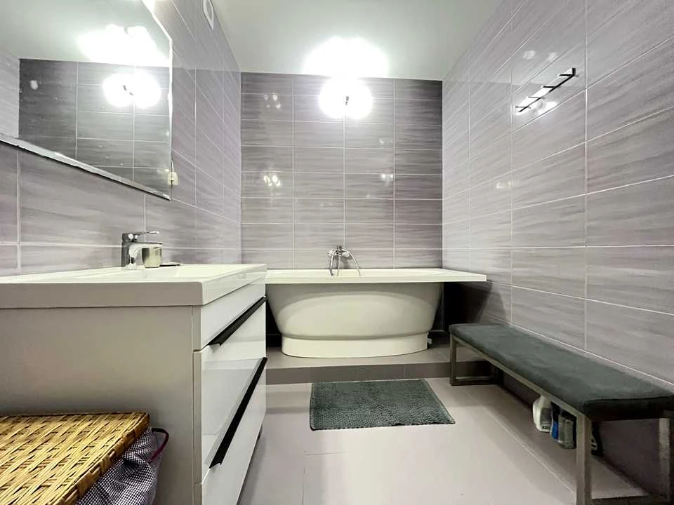 Apartment. Ushinsky St., Solomensk, Kyiv