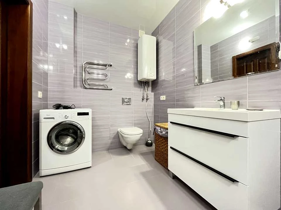 Apartment. Ushinsky St., Solomensk, Kyiv