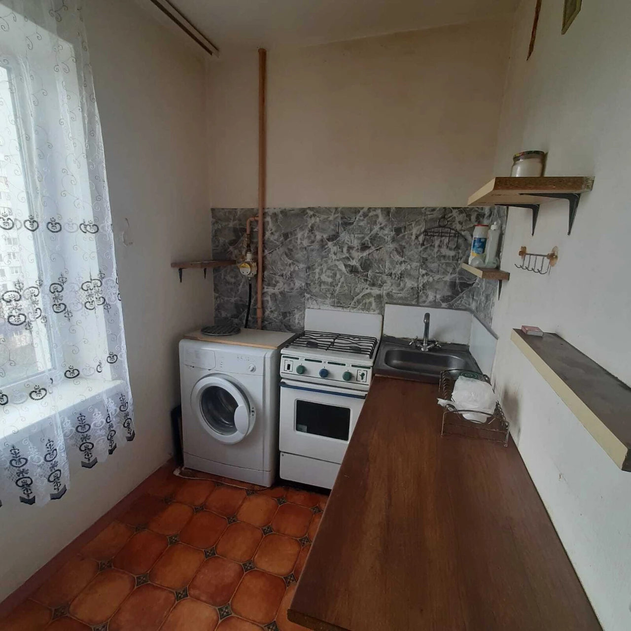 Сдается 1-комнатная квартира 30 м², проспект Николая Бажана