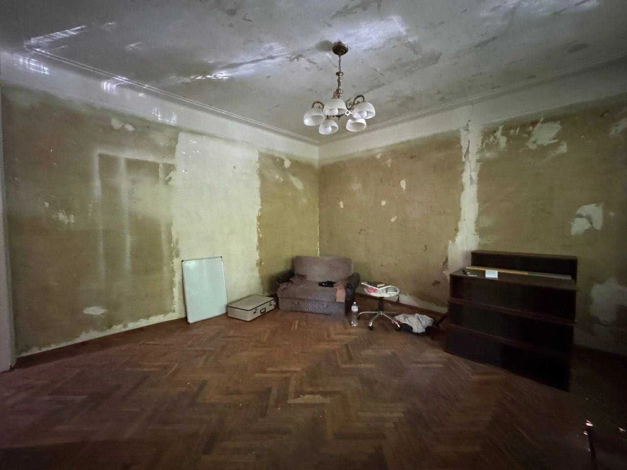 3 окремі кімнати, Скоропадського, Паньківська Микільська Ботан