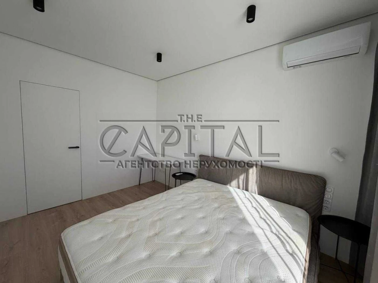 Sale of a New Stylish Apartment in the Slavutych 2.0 Residential Complex / Apartment for Sale
