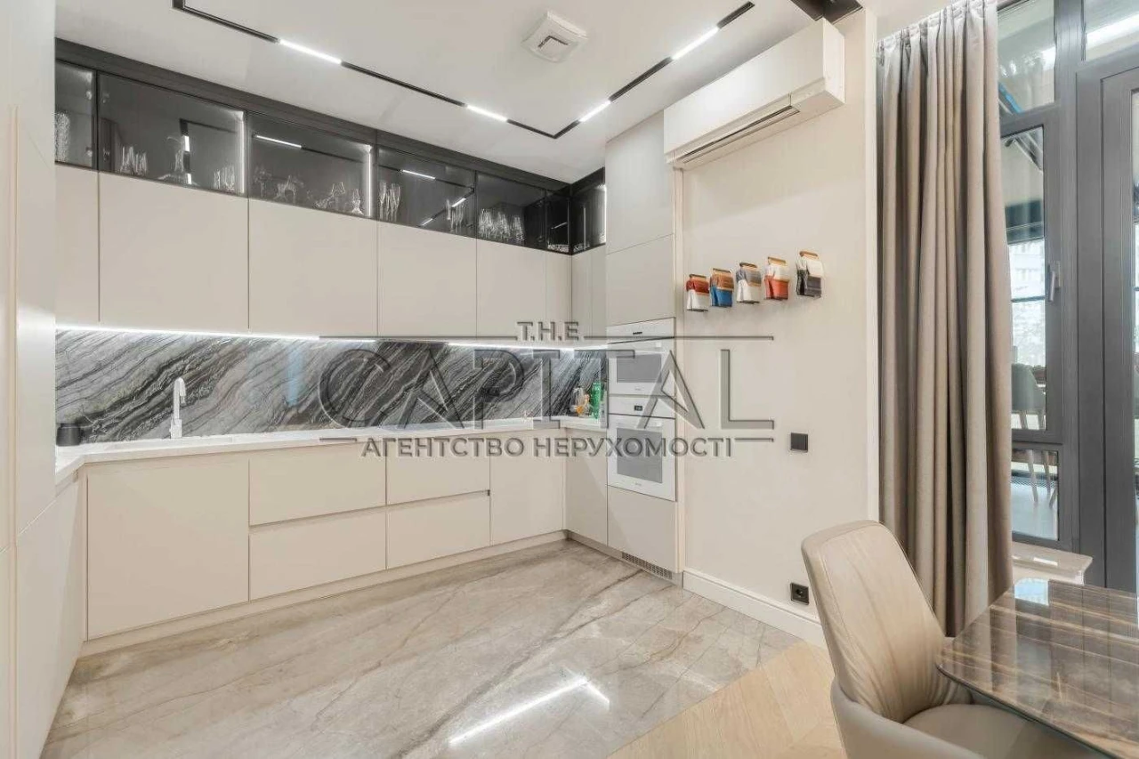 Park Avenue VIP | Пентхаус із терасою 150 м² | 50 кВт резерв