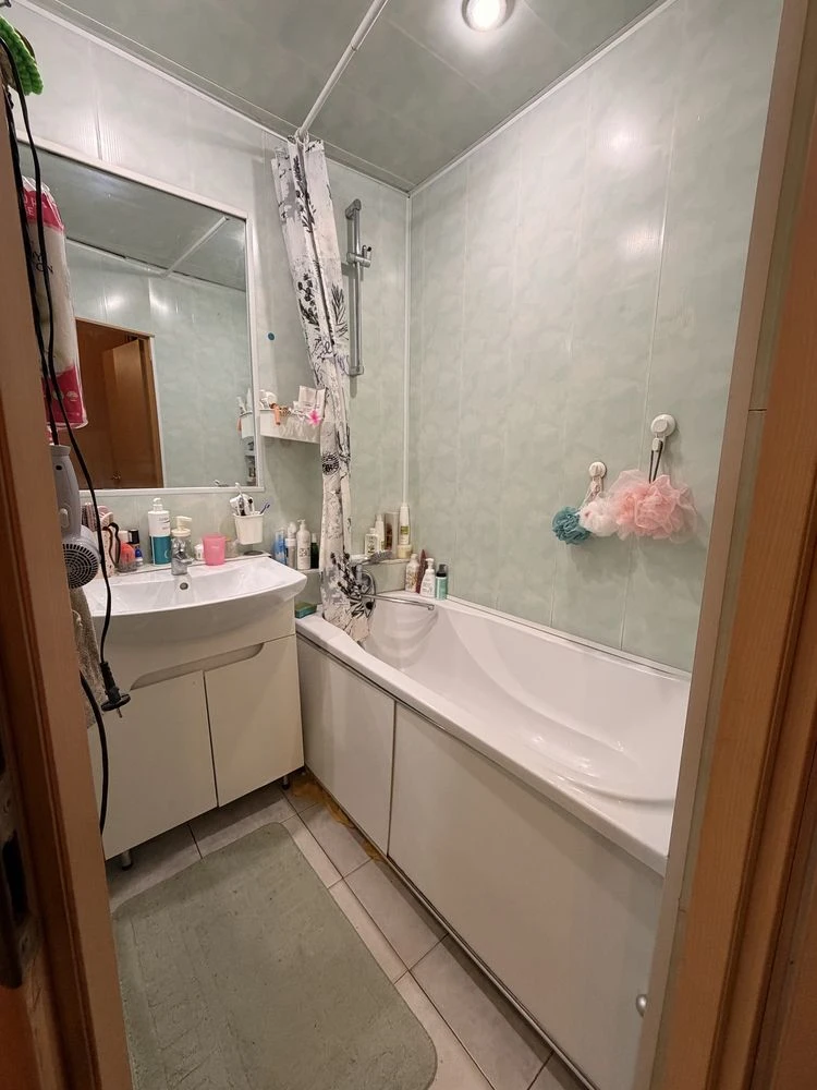 From Owner! Sale of a 3-room apartment on the 12th floor