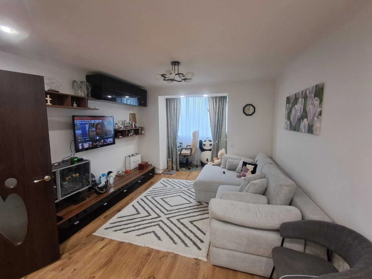 For Sale: 1 room apartment on Auto Zavodskaya Street, Kommunarovsk District