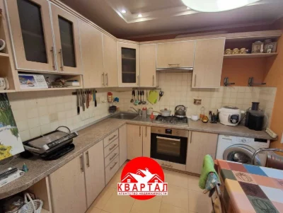 Продается 3-х комн. квартира в районе Малого рынка