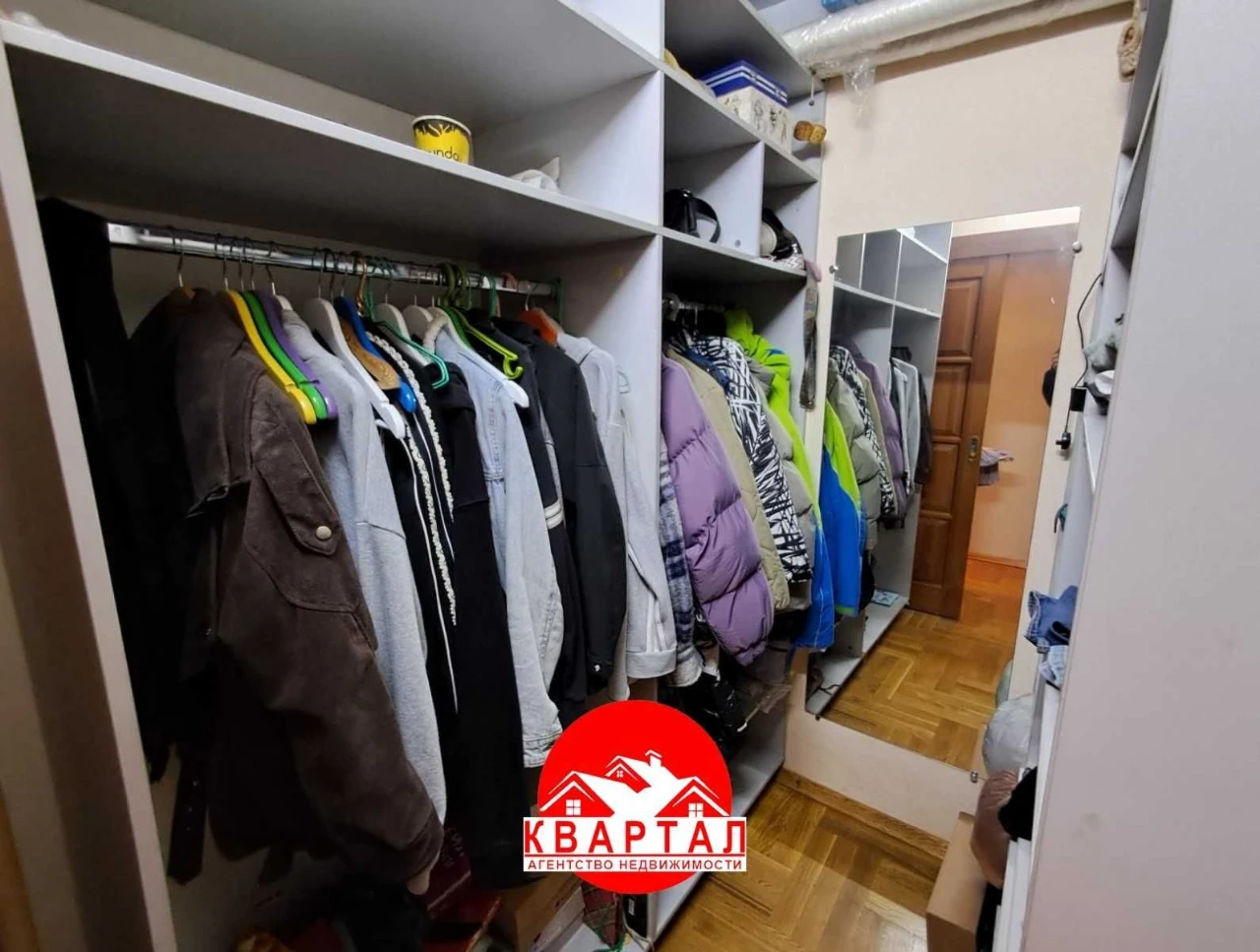 Продается 3-х комн. квартира в районе Малого рынка
