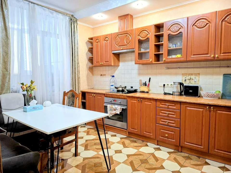 Квартира. Київ, вулиця Олени Пчілки