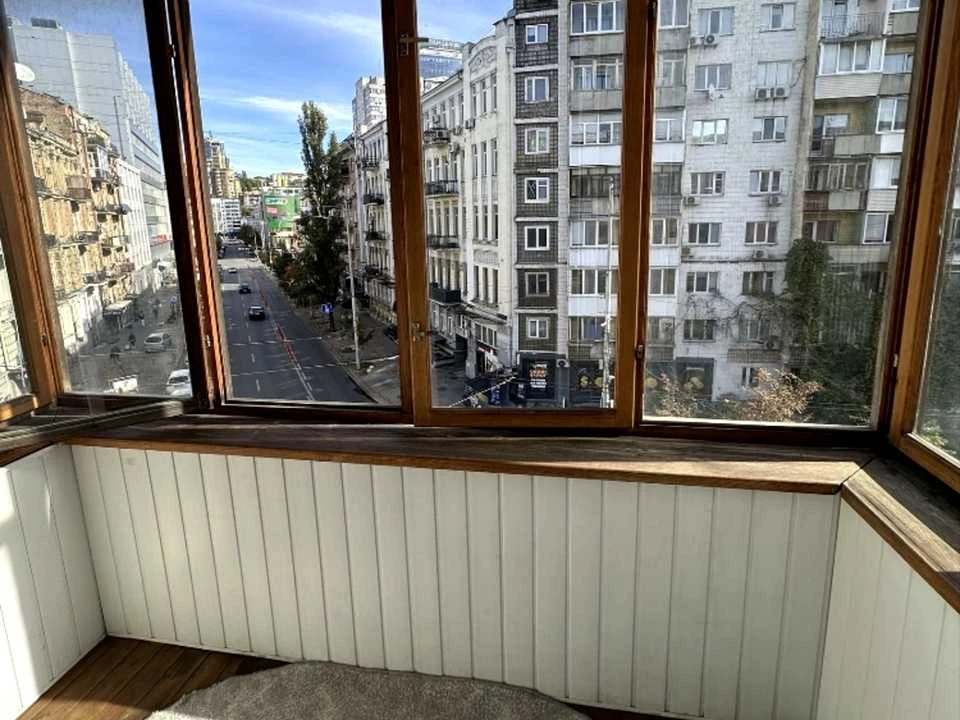 Квартира. Киев, улица Шота Руставели