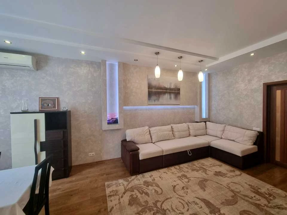 Apartment. Andriy Verkhylada Street, Kyiv