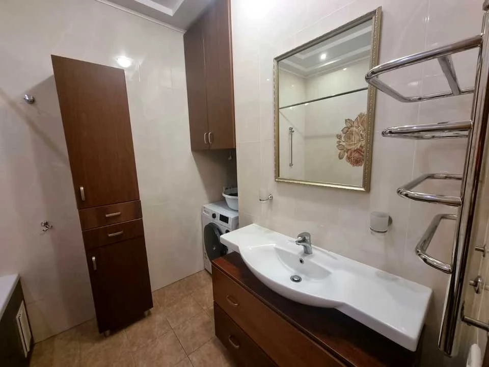 Apartment. Andriy Verkhylada Street, Kyiv