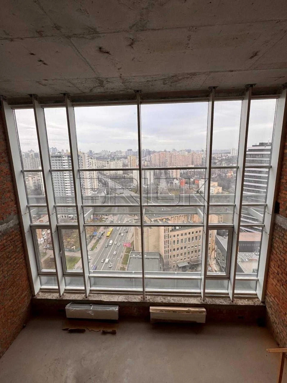 Penthouse for sale in White lines residential complex, 127.3 m2, Uzhhorodsky street